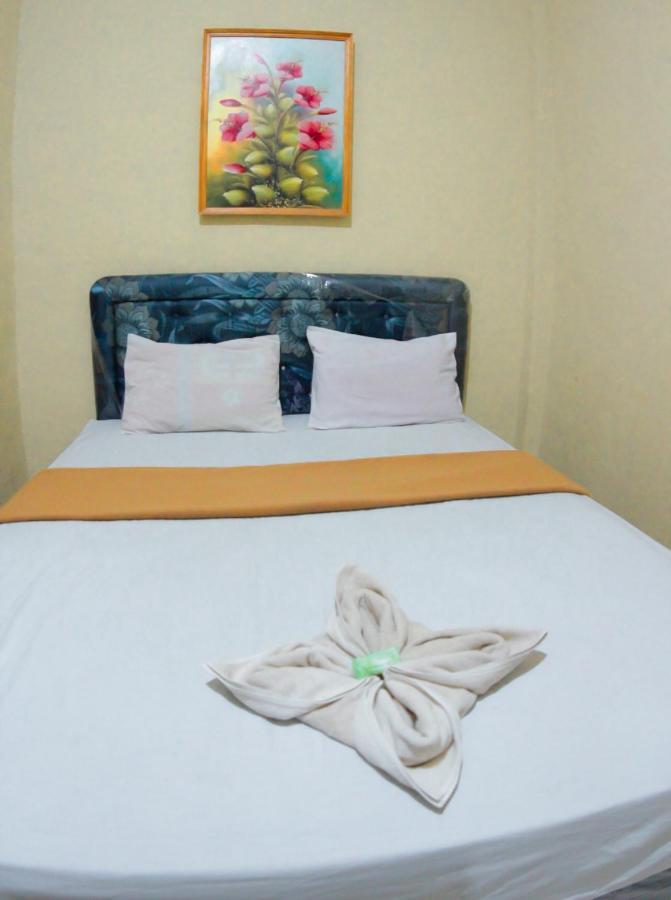 Hotel Mathilda Maumere Zewnętrze zdjęcie
